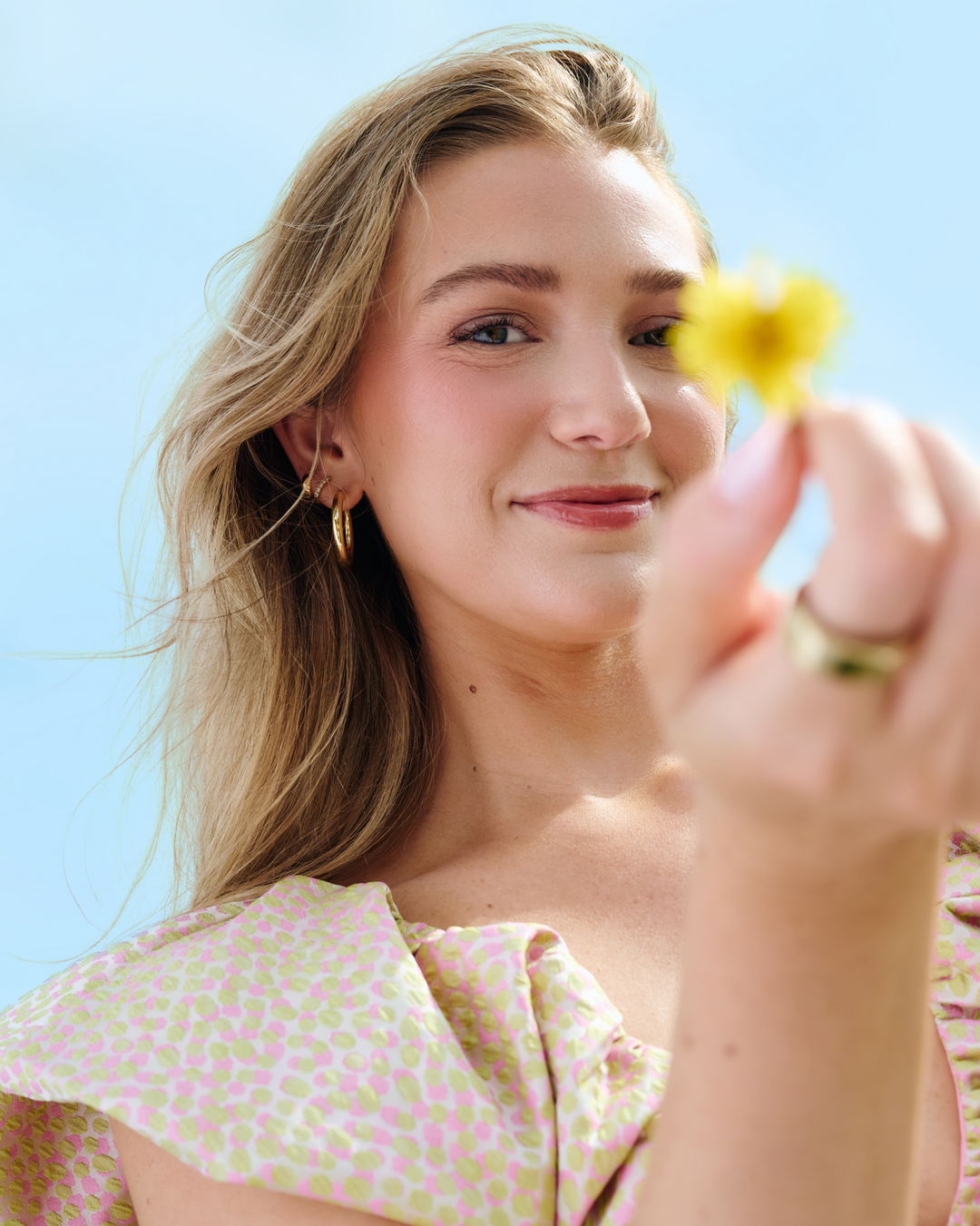 Winky Lux mobile Slider Image - 