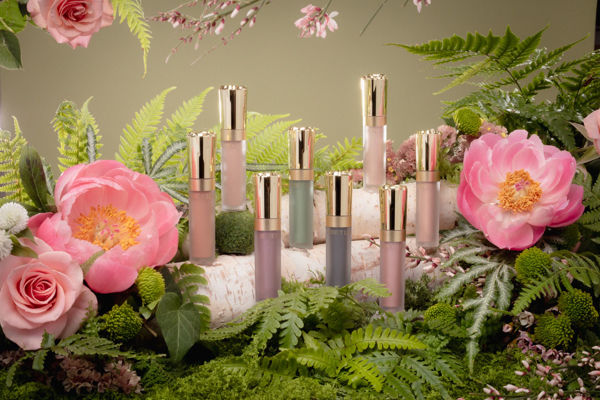 Winky Lux Slider Image - 